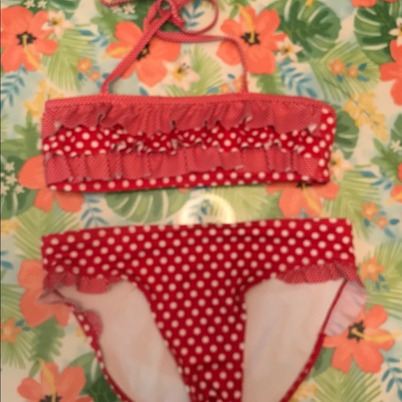 Bikini - Picture 2 of 8